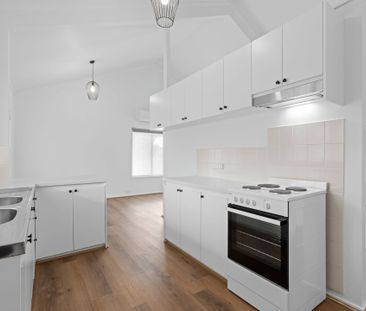 Thinking of selling? Contact our agent - Photo 6