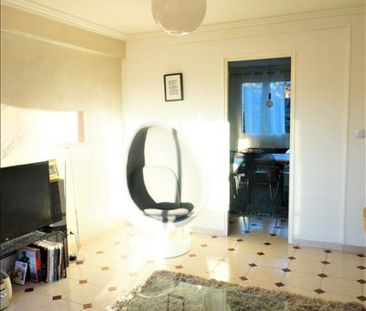 Appartement 3 pièces 55m2 MARSEILLE 12EME 790 euros - Photo 4