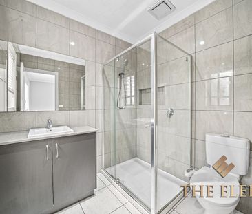 21 Eaglecrest Avenue, Fraser Rise, Vic 3336 - Photo 2