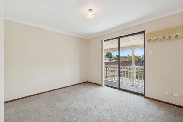Stylish 3 Bedroom Townhouse in Peaceful Yokine Location - Photo 1