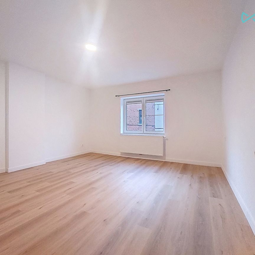 Huis met twee slaapkamers in Mons Jemappes - Photo 1