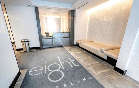 For Lease - 8 Cumberland Street Unit# 3905, Toronto, Ontario - Photo 3