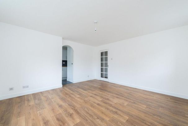 1 bedroom property to rent - Photo 1