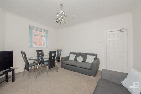 4 bedroom house share to rent - Photo 3