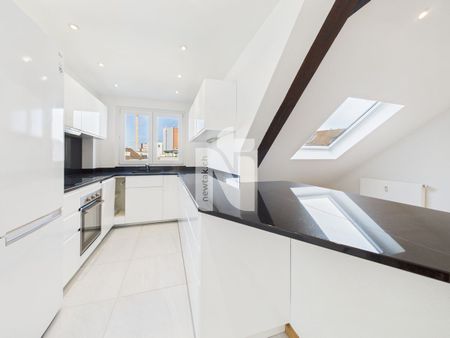 Charming 3.5-Zimmer-Attikawohnung with large balcony and direct lift access – over the rooftops of Basel - Foto 4