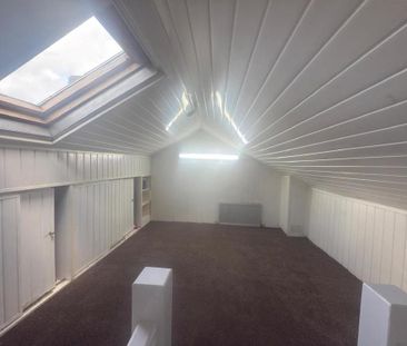 4 bedroom terraced house to rent - Photo 5