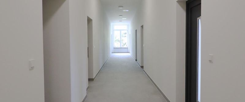 Erstbezug nach Vollsanierung- Charmante 2-Zimmer-Wohnung, EG, WHG 9 - Photo 1