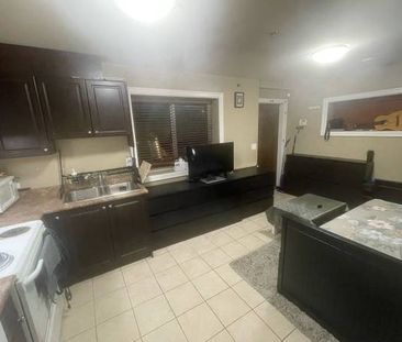 1 Bed 1 Bath - Photo 3