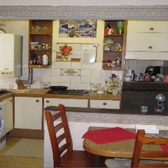 2 Bed Terraced House, Harold Grove, LS6 - Photo 2