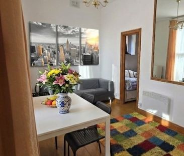 1 Bed Flat, Hanger Lane Ealing, W5 - Photo 3