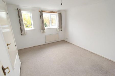 2 bedroom property to rent - Photo 4