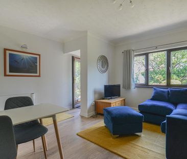 2 bedroom flat to rent - Photo 3