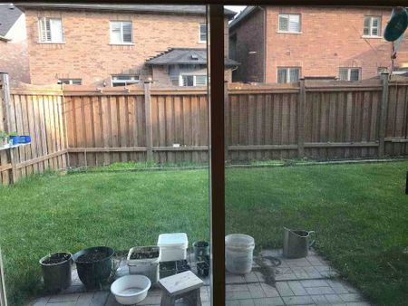 For Lease - 109 Hua Du Avenue, Markham, Ontario - Photo 2