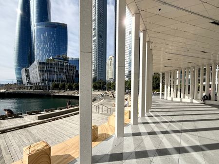 Fully Furnished Executive Style Apartment Located In a Prized Harbourside Pocket - Photo 5