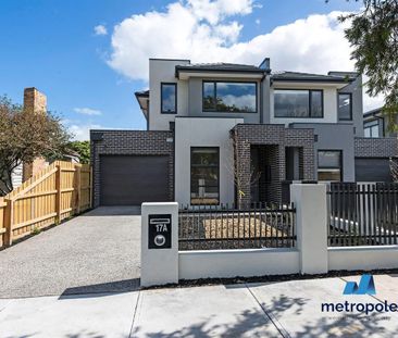 17A Clements Street, BENTLEIGH EAST, VIC - Photo 2
