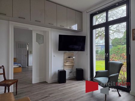 Katharienenviertel, charmant möblierte Altbauwohnung, fussnah zur Innenstadt. - Photo 2