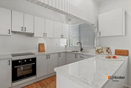 Charming 3-Bedroom Home in Quiet Padstow Location - Photo 5