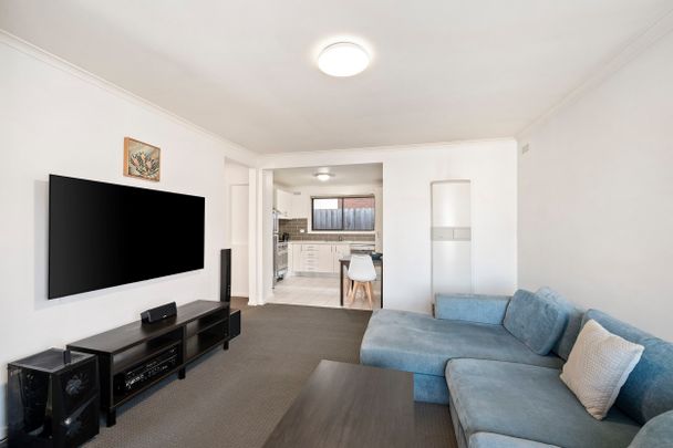 2/209 Rathmines Street, Fairfield VIC 3078 - Apartment For Rent | Domain - Photo 1