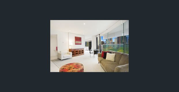 COVE | Furnished One Bedroom Apartment + Parking - Photo 1