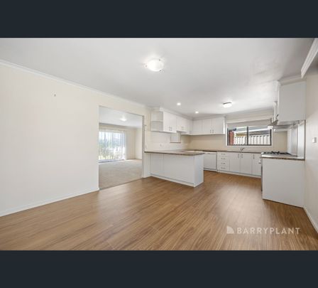 23 Shasta Dr, Delacombe, Vic 3356 - Photo 1