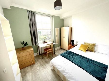 Holloway Road, London - Photo 5