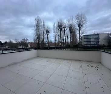 location Appartement T2 DE 45.74m² À PLAISIR - Photo 3