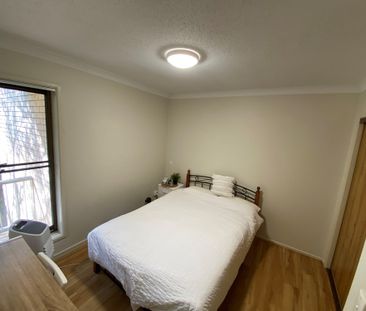 2-bedroom shared unit/townhouse, Tweed Street - Photo 3