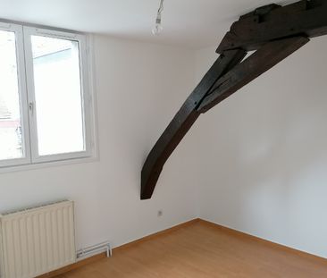 Location Appartement 3 pièces 72m² VALENCIENNES 59300 - Photo 2