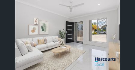 Stylish & Spacious Townhouse! - Photo 2