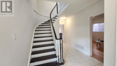 48 PAINTED ROCK AVENUE - Photo 4