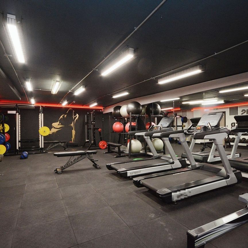 Luna St. James, St. James Road - Photo 1