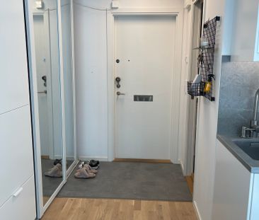 Trollesundsvägen, Bandhagen - Photo 4