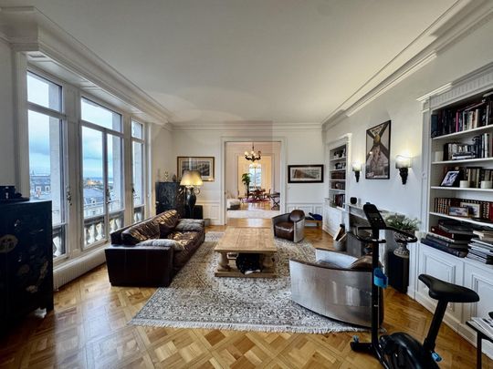 Superbe appartement proche de l'Eglise Russe - Photo 1