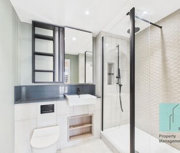 3 bedroom flat to rent - Photo 4