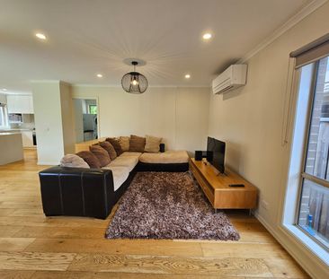3/7 Holland Court, Oakleigh VIC 3166 - Townhouse For Rent | Domain - Photo 1