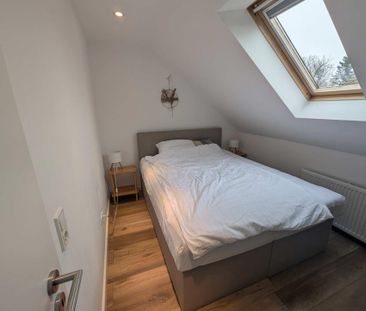 Dachgeschosswohnung mit Klimaanlage zu vermieten - Photo 4