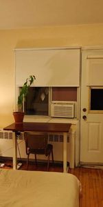 1 CH - 1 SDB - Montréal - $1,075 /mo - Photo 4