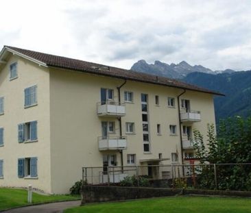 Central and quiet location with a lot of charm - Photo 1