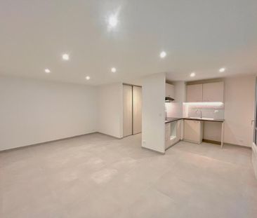 Location Appartement 2 pièces 55m² ANNECY 74000 - Photo 2