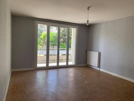 Location appartement 3 pièces 69.78 m² à Romans-sur-Isère (26100) 4 - Photo 2