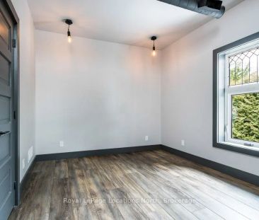 20 Alice Street E #2 - Photo 5