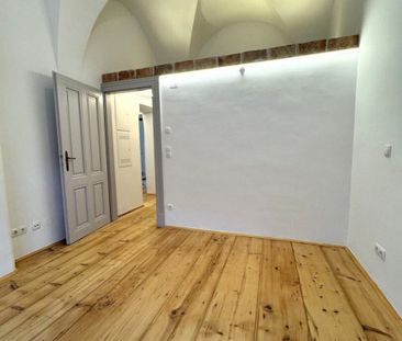 Erstbezug provisionsfrei: Toprenovierter 95m² Altbau mit Einbauküch... - Photo 4