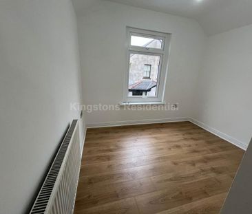 6 bedroom end of terrace house to rent - Photo 2