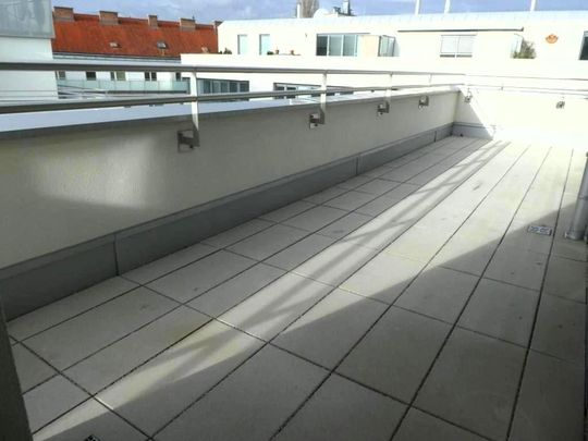 20m² TERRASSE mit toller Infrastruktur: NEUBAU 2016!! - Foto 1