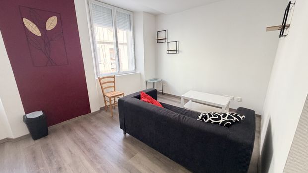 Location Appartement 2 pièces 40m² LE CREUSOT 71200 - Photo 1