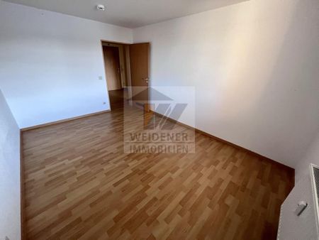 Neuer Bodenbelag und frisch gestrichen! 2-Raum Wohnung mit Balkon, Garage und Dusche - Foto 3