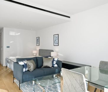 Studio to rent - Photo 1