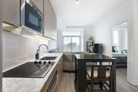 For Lease - 286 Main Street Unit# 702, Toronto, Ontario - Photo 2