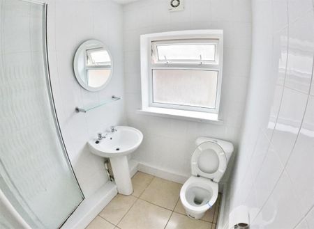 Cranbrook Street, Cardiff - Photo 2