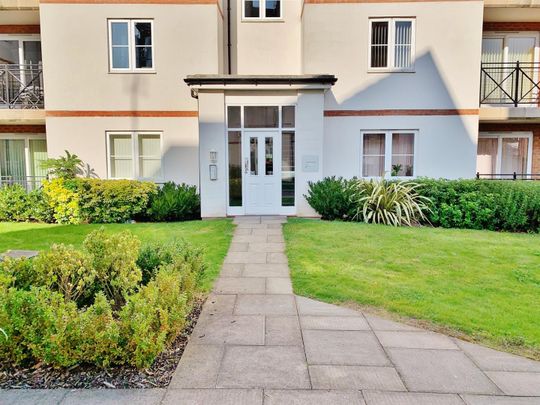 POPPLETON CLOSE, Coventry City Centre, CV1 - Photo 1